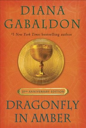 Dragonfly in amber : a novel / Diana Gabaldon.
